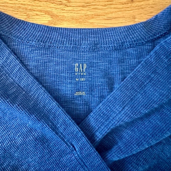 NWOT GAP Kids Wrap Top / Short Sleeve Shirt Girls in Color Blue Track - Size M - Picture 2 of 6